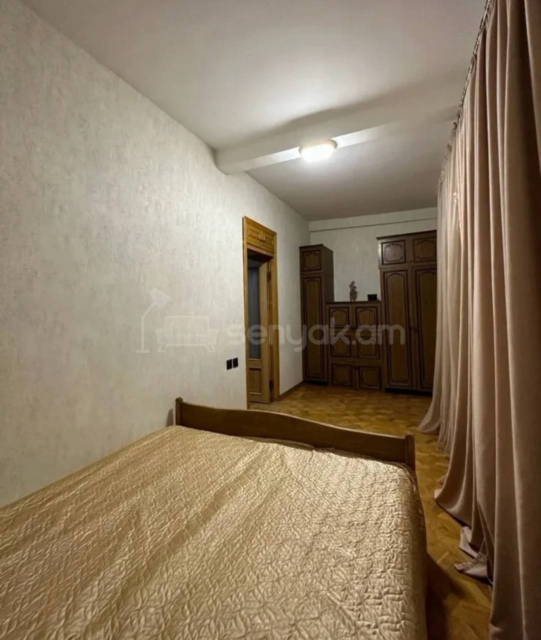 2 Սենյականոց Բնակարան Քարե Շենքում, 45քմ, 4/5 հարկ, Կոսմետիկ Վերանորոգված