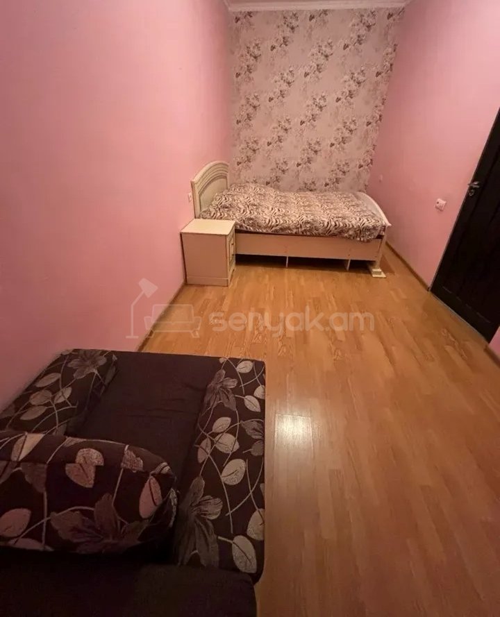 2 Սենյականոց Բնակարան Քարե Շենքում, 65քմ, 1/5 հարկ, Կոսմետիկ Վերանորոգված