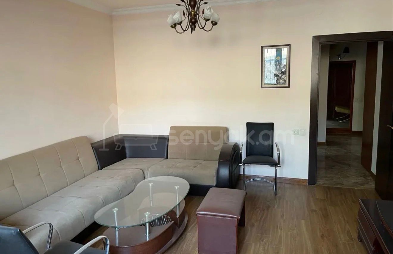 2 Սենյականոց Բնակարան Քարե Շենքում, 62քմ, 1/5 հարկ, Կապիտալ Վերանորոգված, Կահավորված, Արևկող