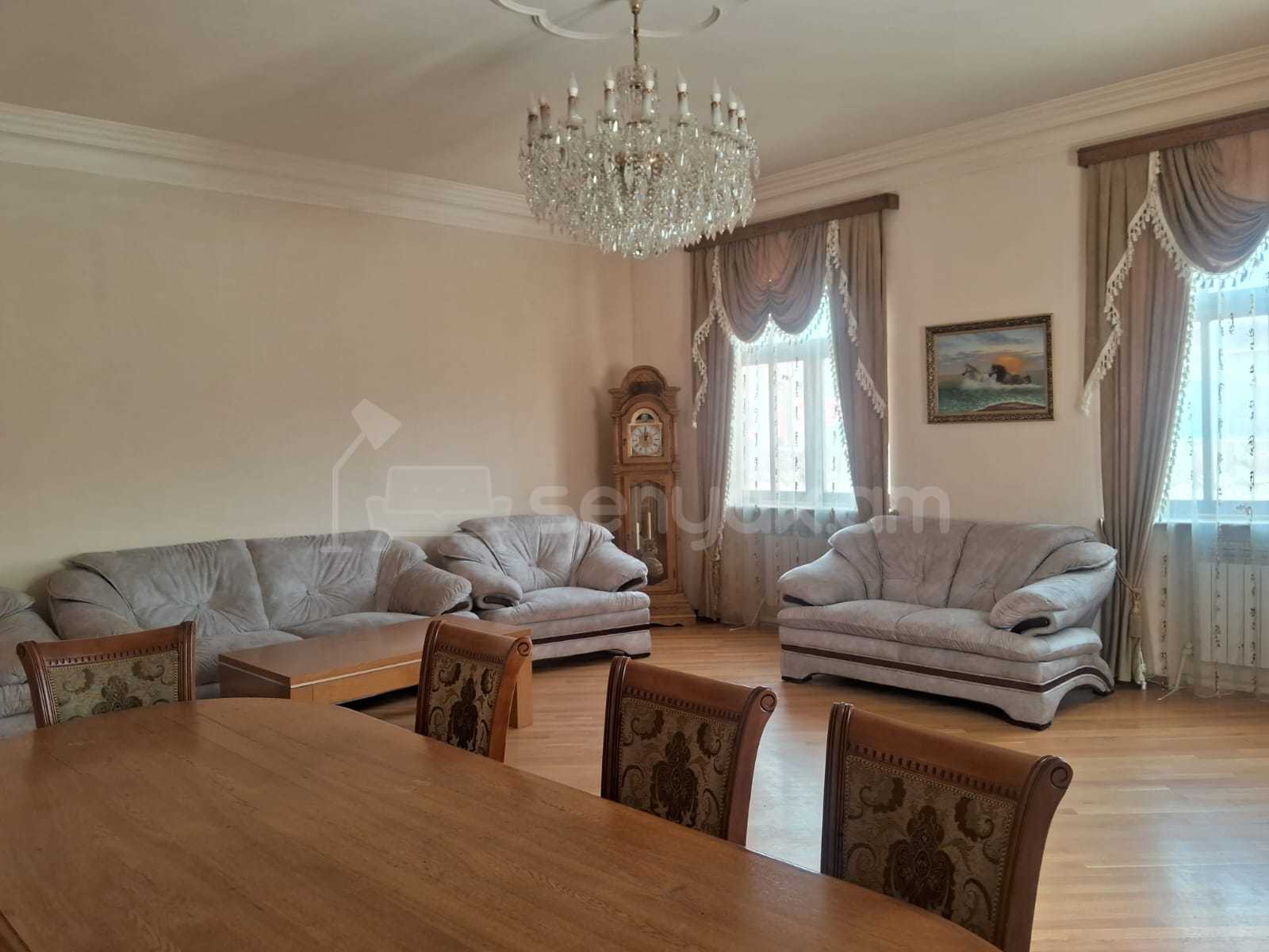 5 Սենյականոց Սեփական Տուն, 200քմ, Կապիտալ Վերանորոգված, Կահավորված