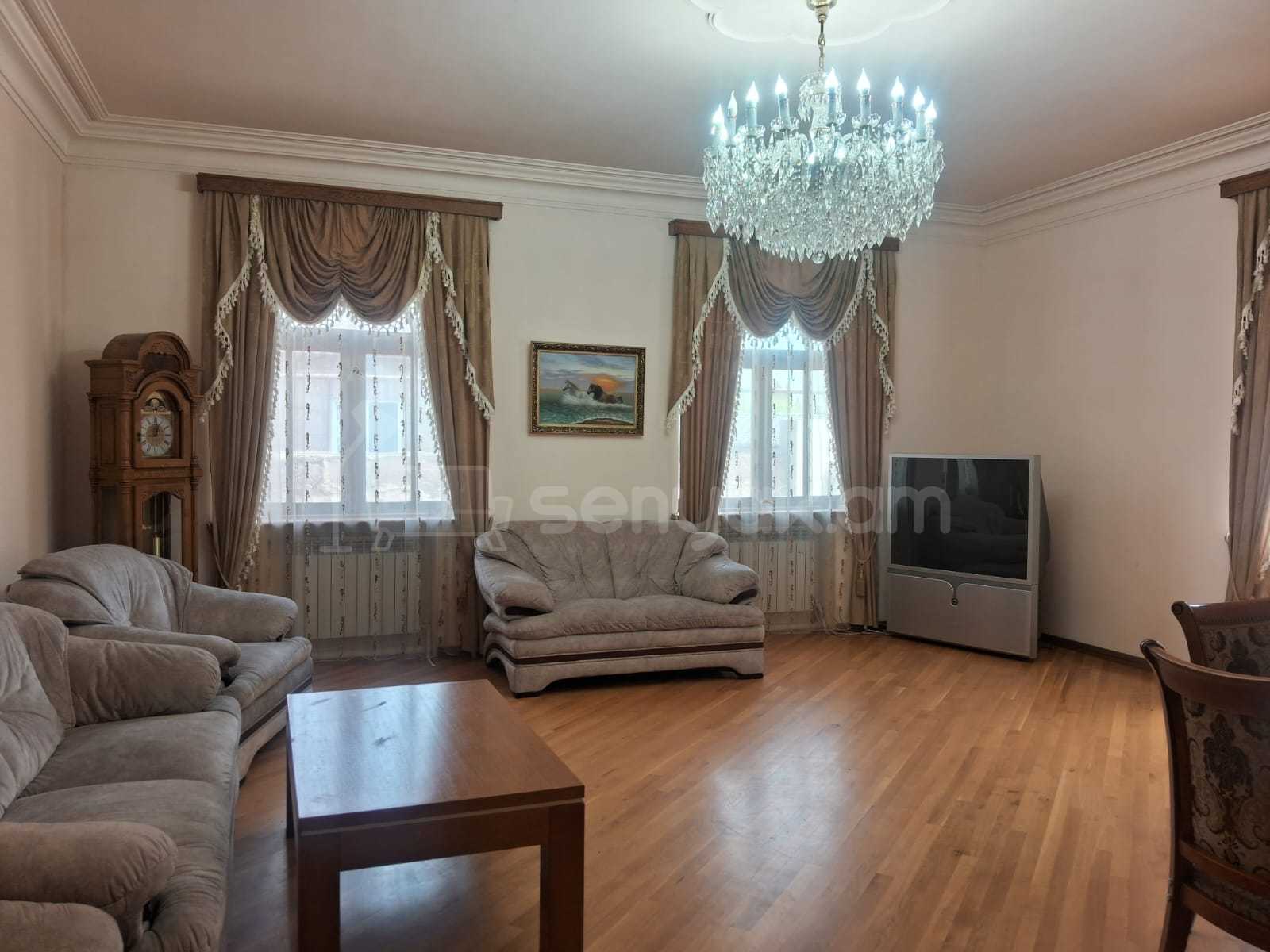 5 Սենյականոց Սեփական Տուն, 200քմ, Կապիտալ Վերանորոգված, Կահավորված