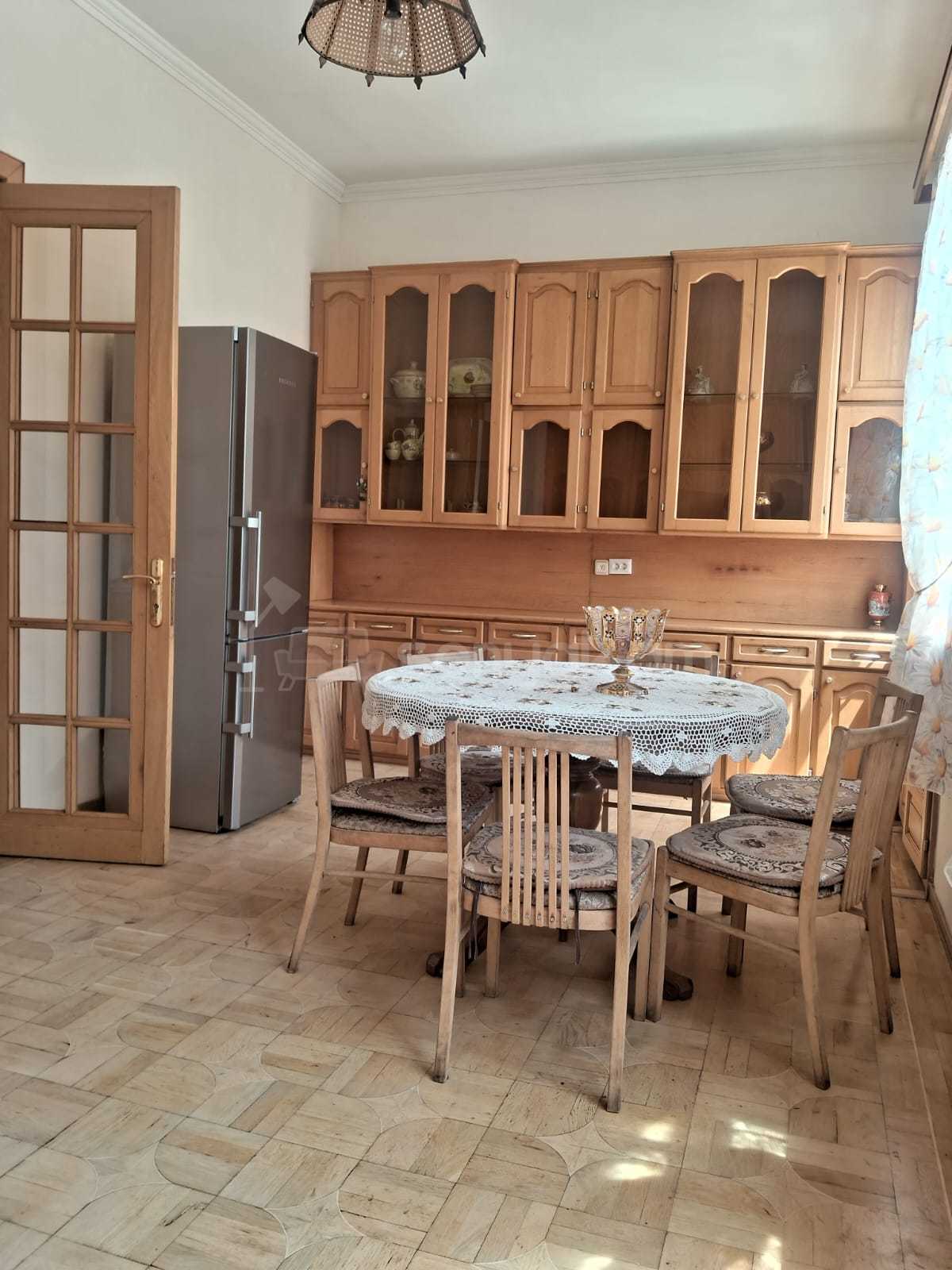 5 Սենյականոց Սեփական Տուն, 200քմ, Կապիտալ Վերանորոգված, Կահավորված