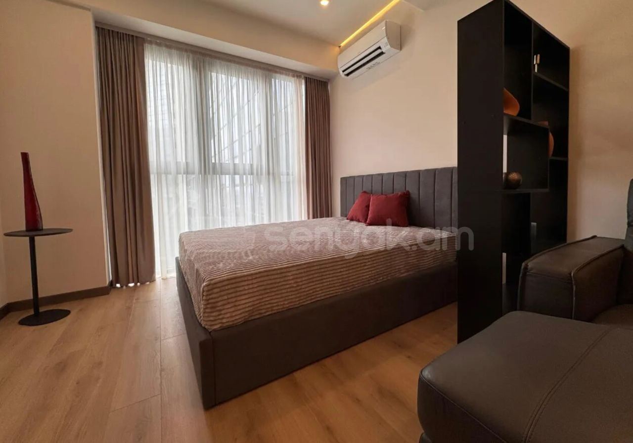 1 Սենյականոց Բնակարան Նորակառույցում, 44քմ, 12/18 հարկ, Կապիտալ Վերանորոգված