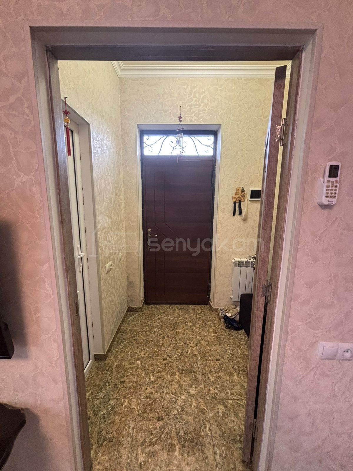 2 Սենյականոց Սեփական Տուն, 43քմ, Կապիտալ Վերանորոգված