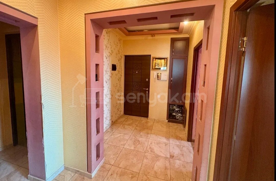 4 Սենյականոց Բնակարան, 100քմ, 8/11 հարկ, Կապիտալ Վերանորոգված