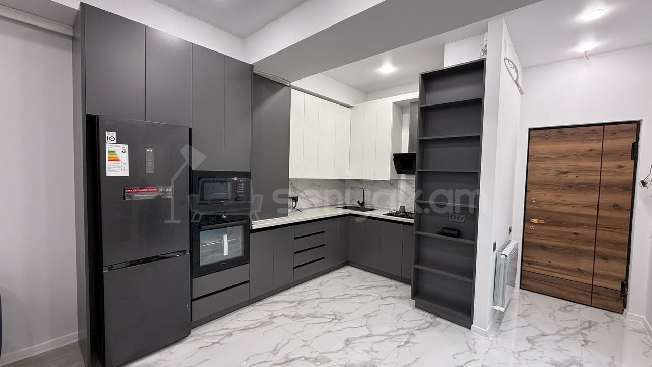 3 Սենյականոց Բնակարան Նորակառույցում, 74քմ, 16/18 հարկ, Դիզայներական Վերանորոգված