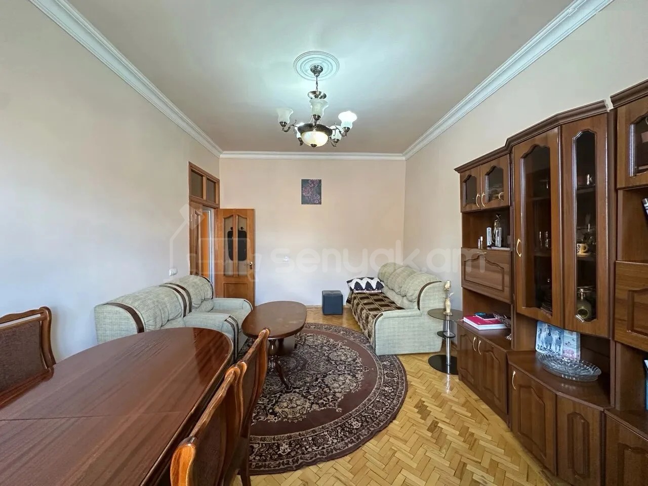 2 Սենյականոց Բնակարան Քարե Շենքում, 36քմ, 5/5 հարկ, Կապիտալ Վերանորոգված