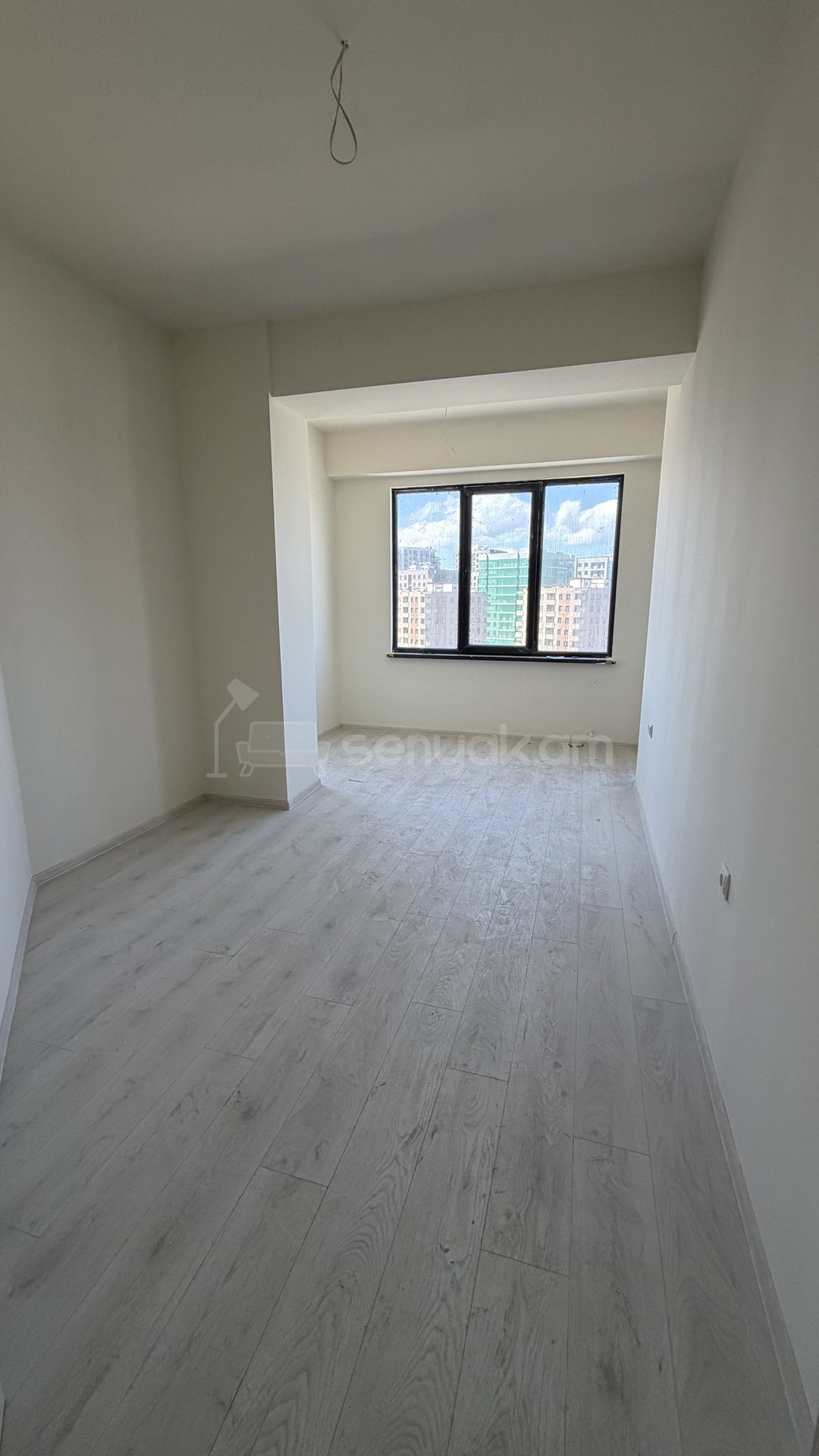 3 Սենյականոց Բնակարան Նորակառույցում, 87քմ, 8/14 հարկ, Զրոյական Վիճակում