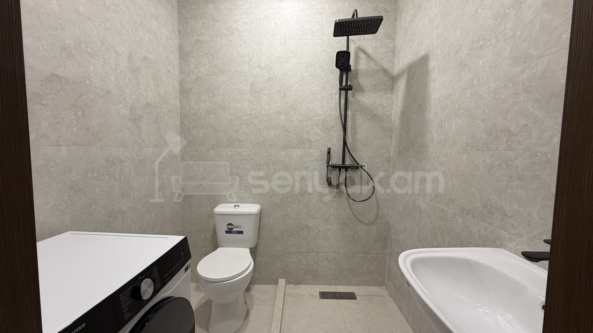 3 Սենյականոց Բնակարան Նորակառույցում, 90քմ, 7/12 հարկ, Կապիտալ Վերանորոգված