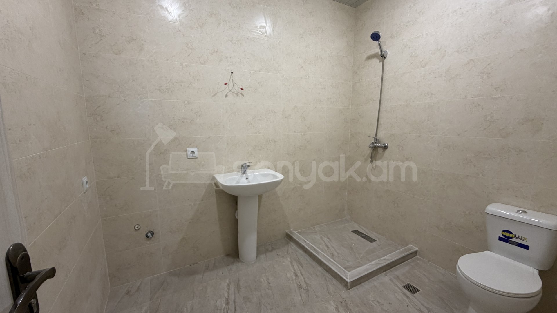 3 Սենյականոց Բնակարան Նորակառույցում, 99քմ, 12/12 հարկ, Կապիտալ Վերանորոգված