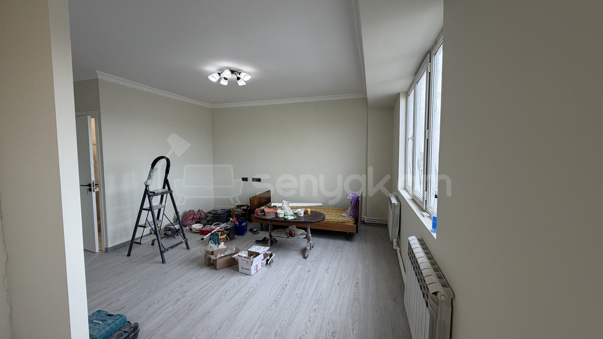 2 Սենյականոց Բնակարան, 39քմ, 3/9 հարկ, Կապիտալ Վերանորոգված