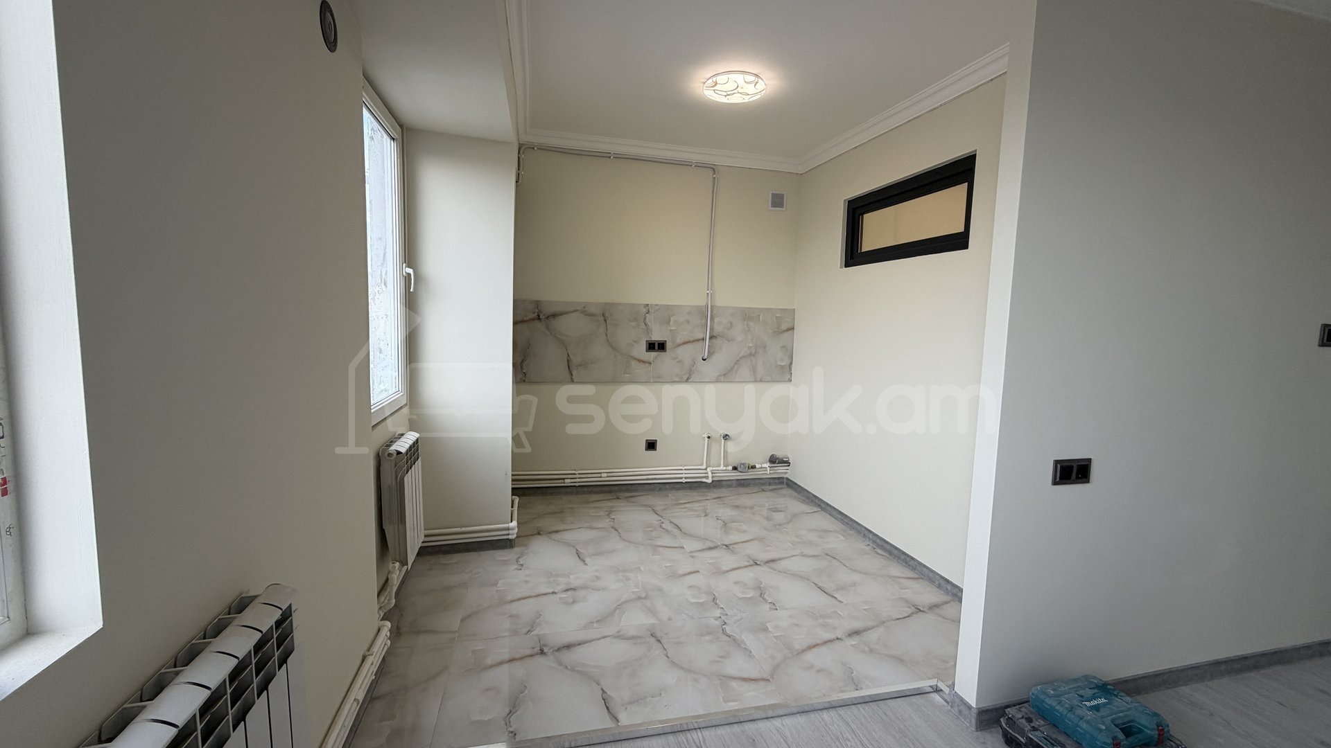 2 Սենյականոց Բնակարան, 39քմ, 3/9 հարկ, Կապիտալ Վերանորոգված