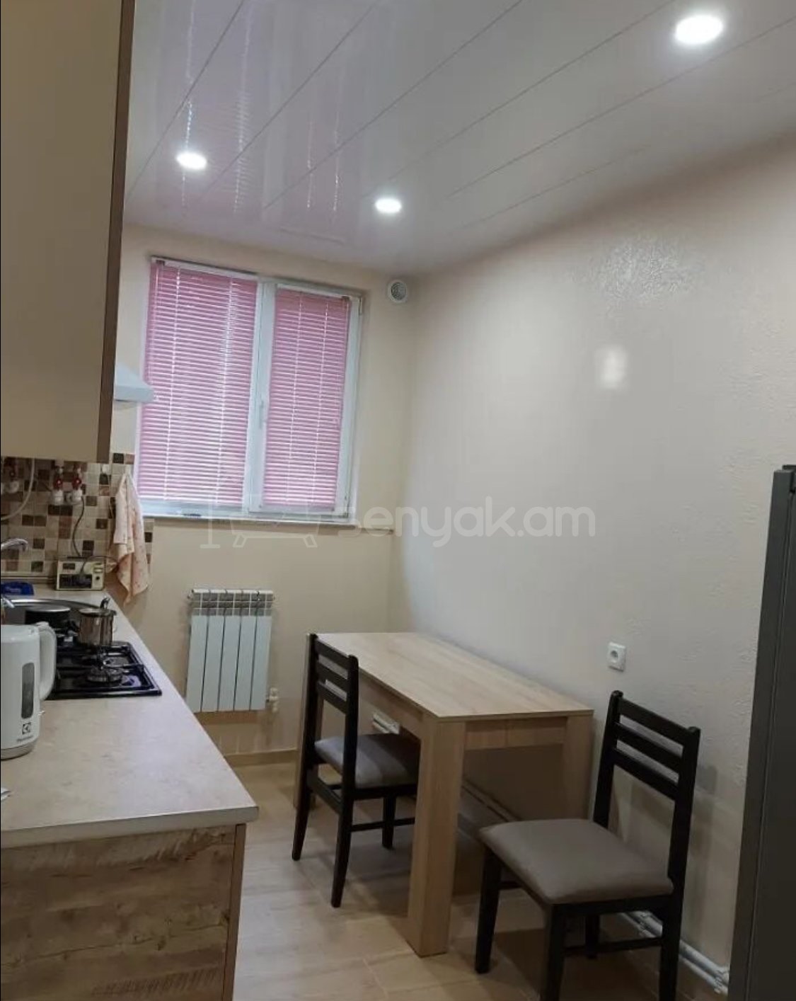2 Սենյականոց Սեփական Տուն, 65քմ, Կապիտալ Վերանորոգված, Կահավորված