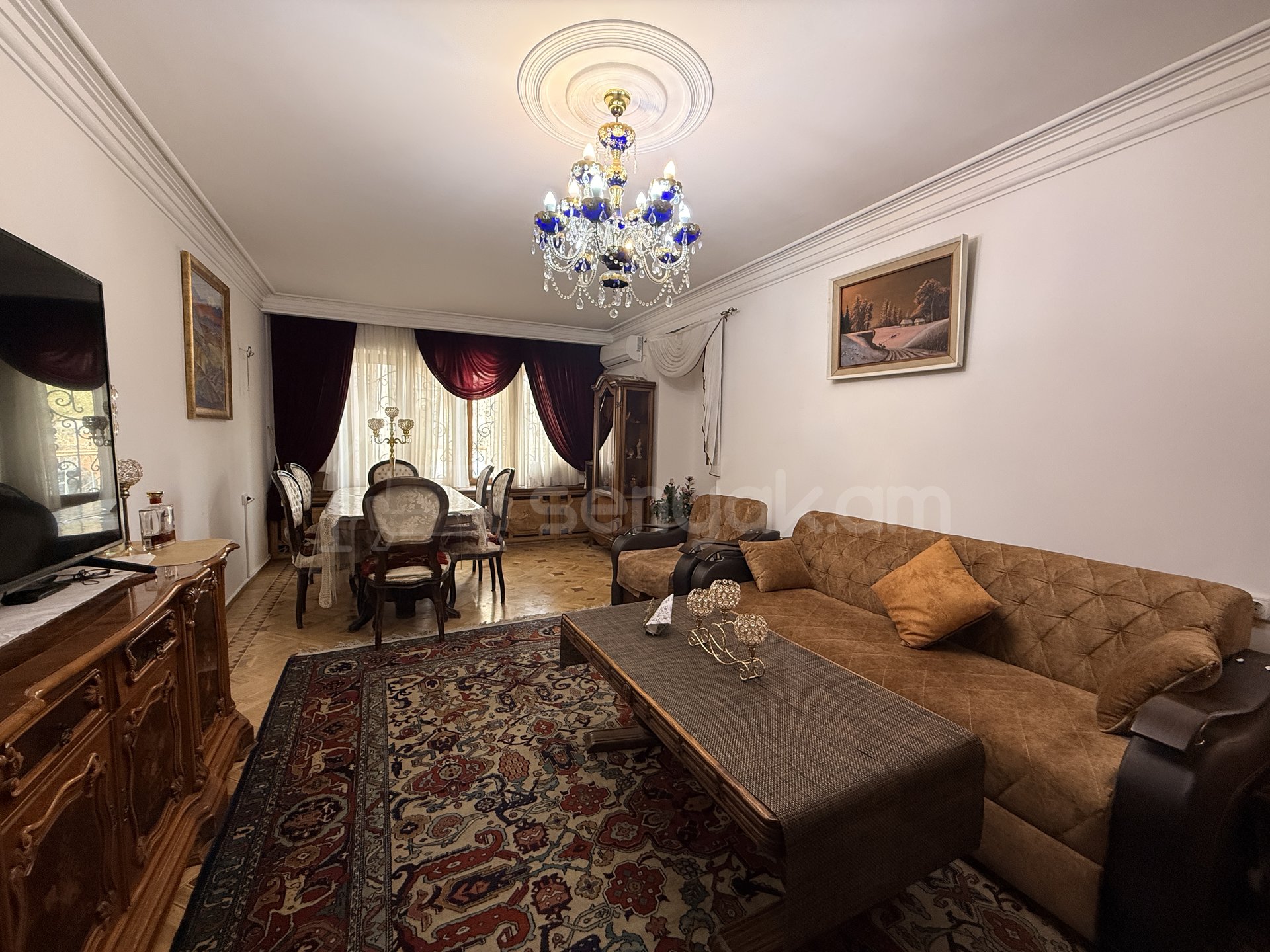 6 Սենյականոց Սեփական Տուն, 380քմ, Նորմալ Վիճակում, Ավտոտնակով