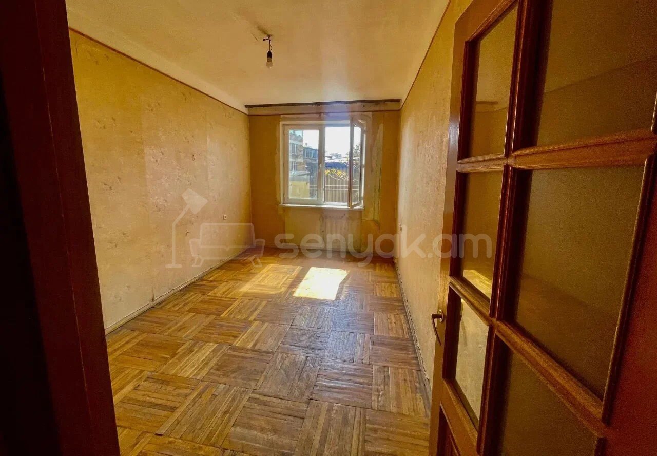 2 Սենյականոց Բնակարան, 68քմ, 2/9 հարկ, Պետական Վիճակում