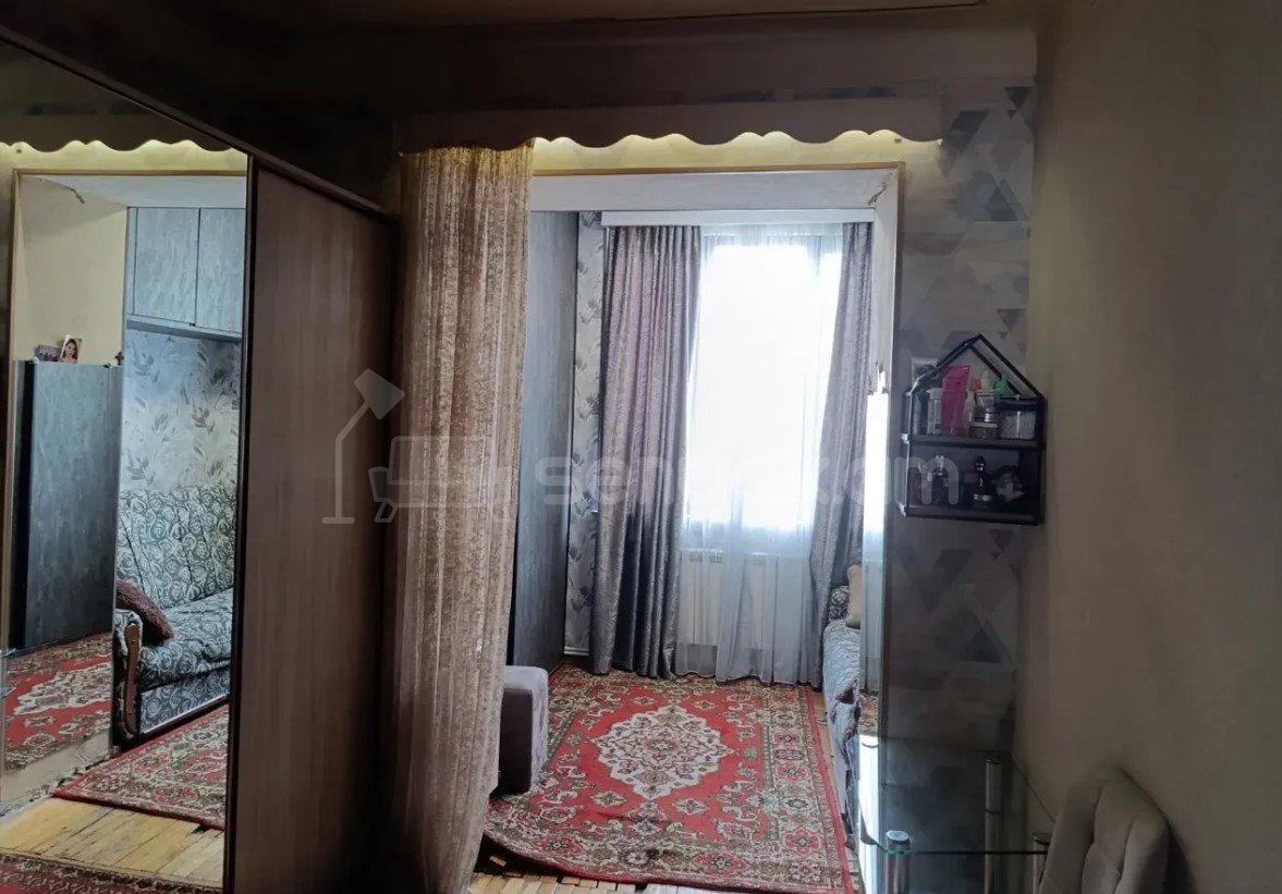 2 Սենյականոց Բնակարան Քարե Շենքում, 56քմ, 4/5 հարկ, Կոսմետիկ Վերանորոգված