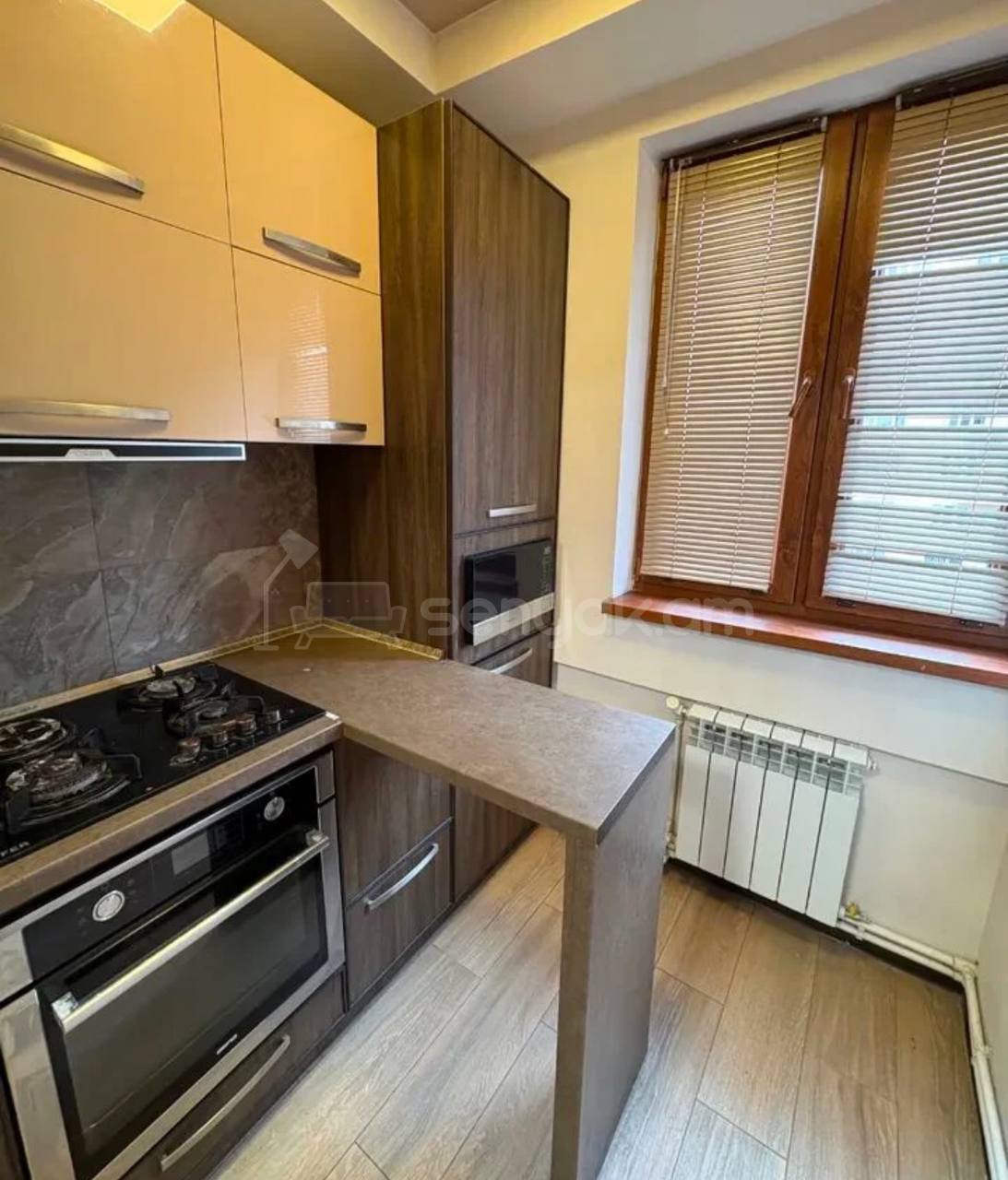 3 Սենյականոց Բնակարան, 67քմ, 4/9 հարկ, Կապիտալ Վերանորոգված, Կահավորված