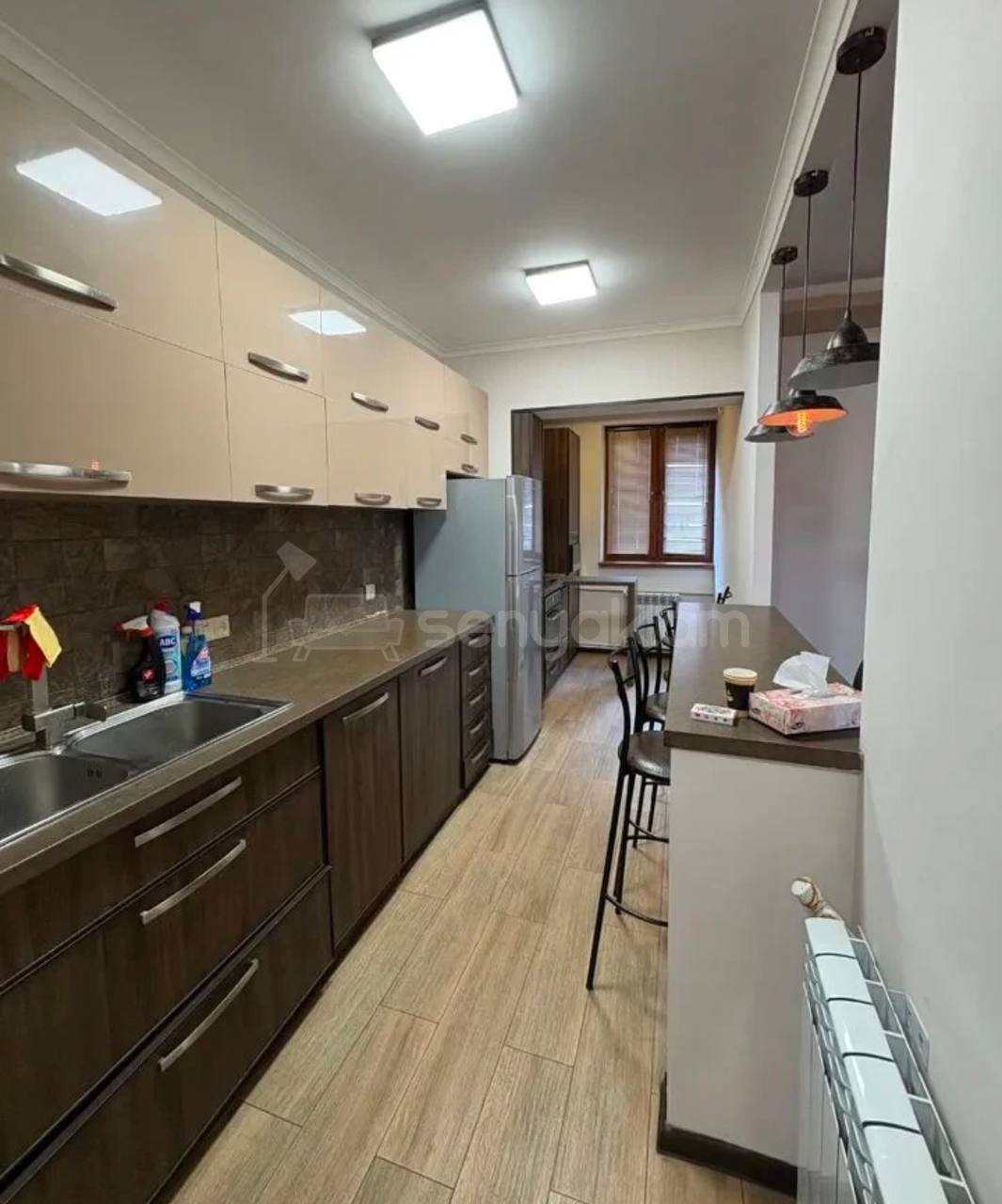 3 Սենյականոց Բնակարան, 67քմ, 4/9 հարկ, Կապիտալ Վերանորոգված, Կահավորված
