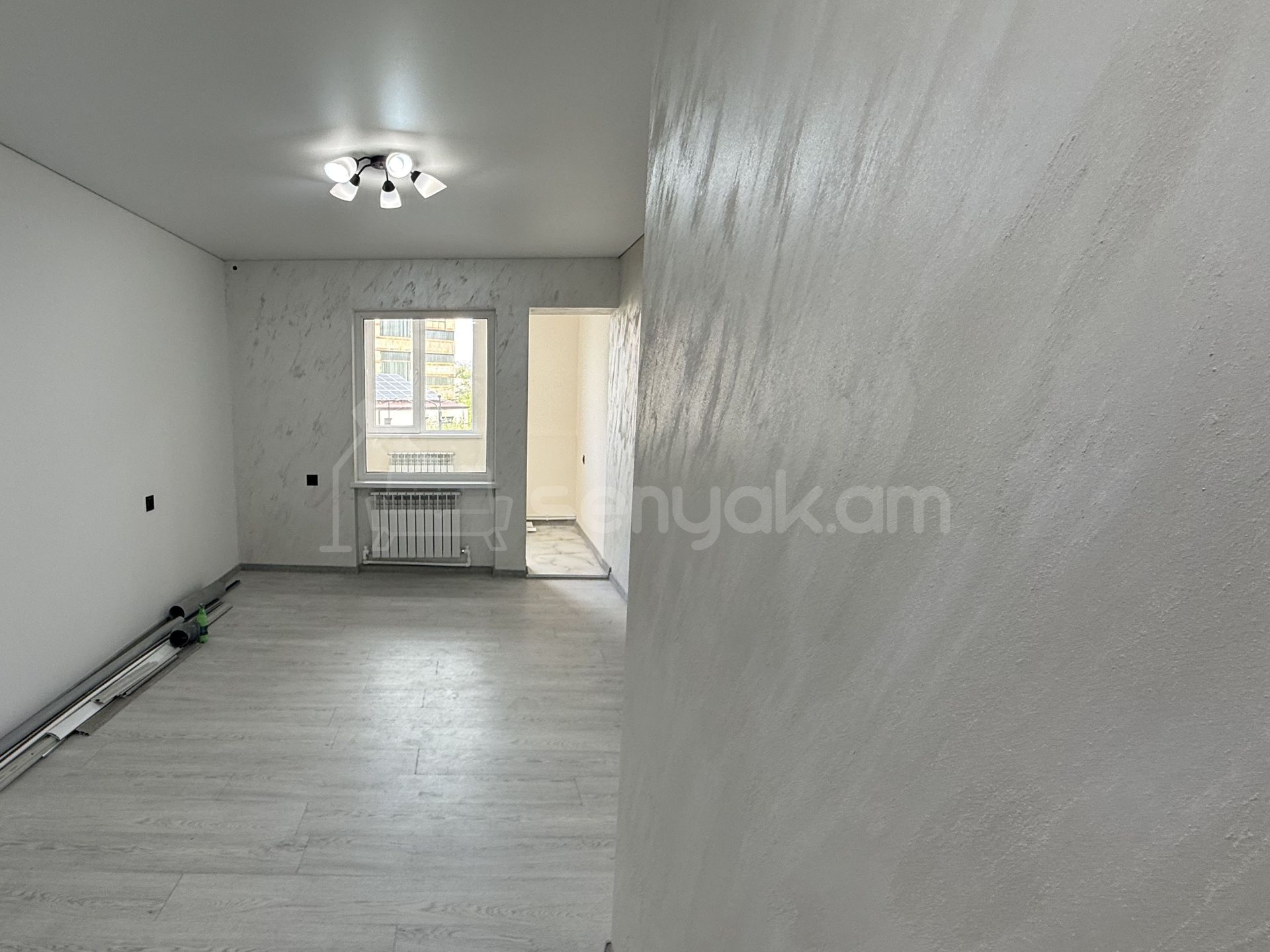 2 Սենյականոց Բնակարան, 36քմ, 2/9 հարկ, Կապիտալ Վերանորոգված