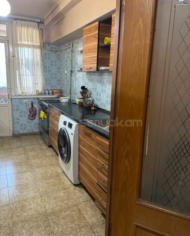 2 Սենյականոց Բնակարան, 65քմ, 3/9 հարկ, Կոսմետիկ Վերանորոգված