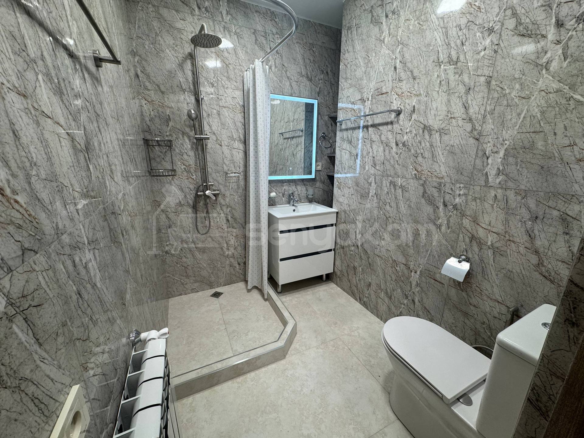 2 Սենյականոց Բնակարան Նորակառույցում, 47քմ, 5/15 հարկ, Կապիտալ Վերանորոգված