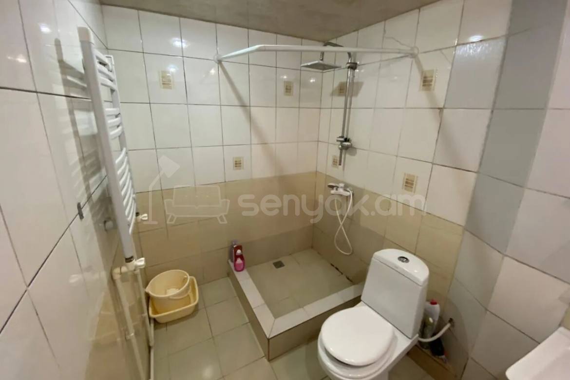 3 Սենյականոց Բնակարան, 75քմ, 1/9 հարկ, Կապիտալ Վերանորոգված, Կահավորված