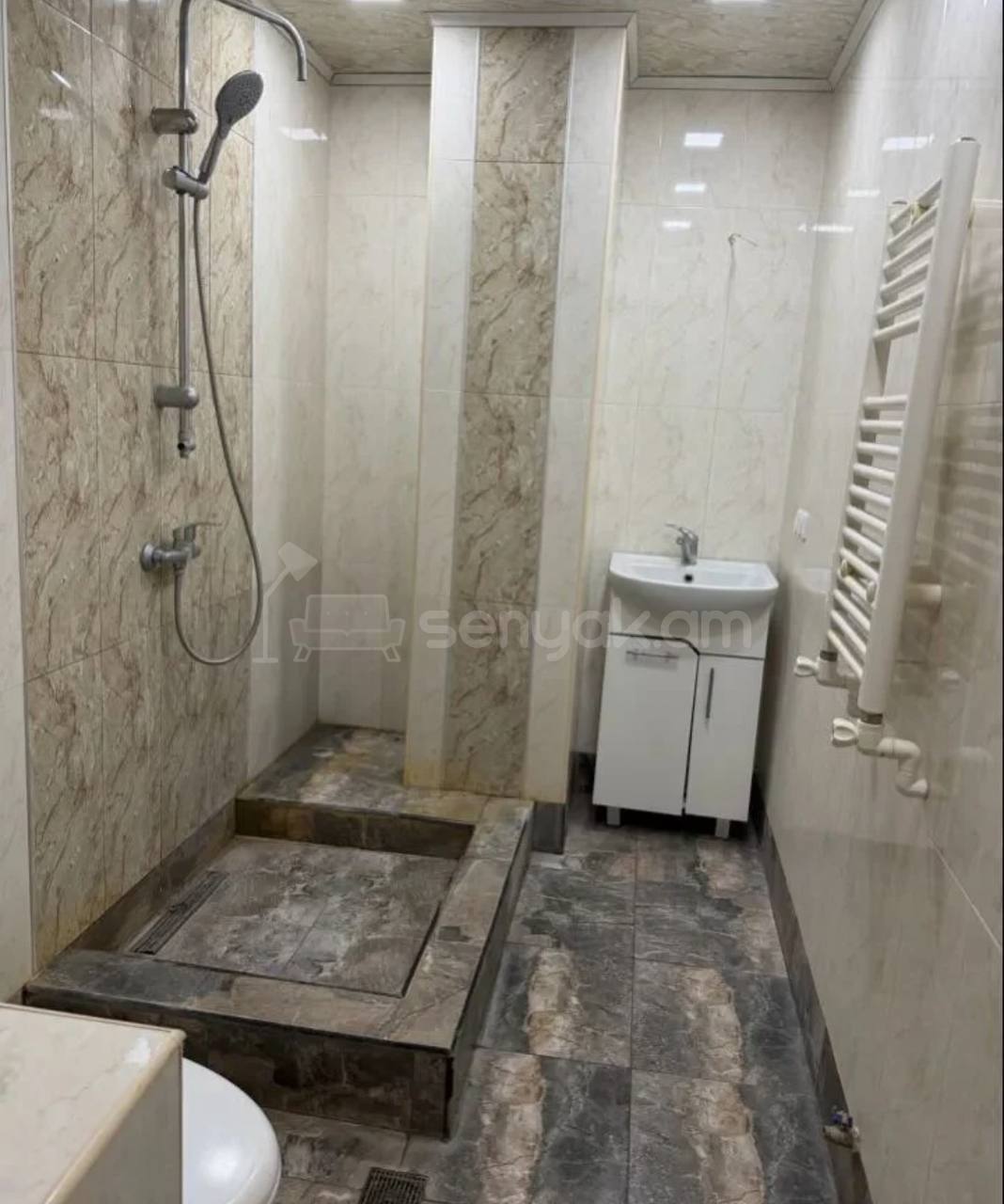 1 Սենյականոց Բնակարան, 45քմ, 4/9 հարկ, Պետական Վիճակում