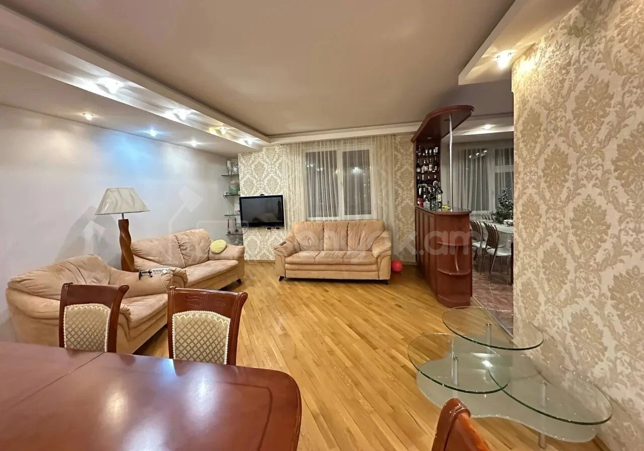 3 Սենյականոց Բնակարան, 83քմ, 4/14 հարկ, Կապիտալ Վերանորոգված