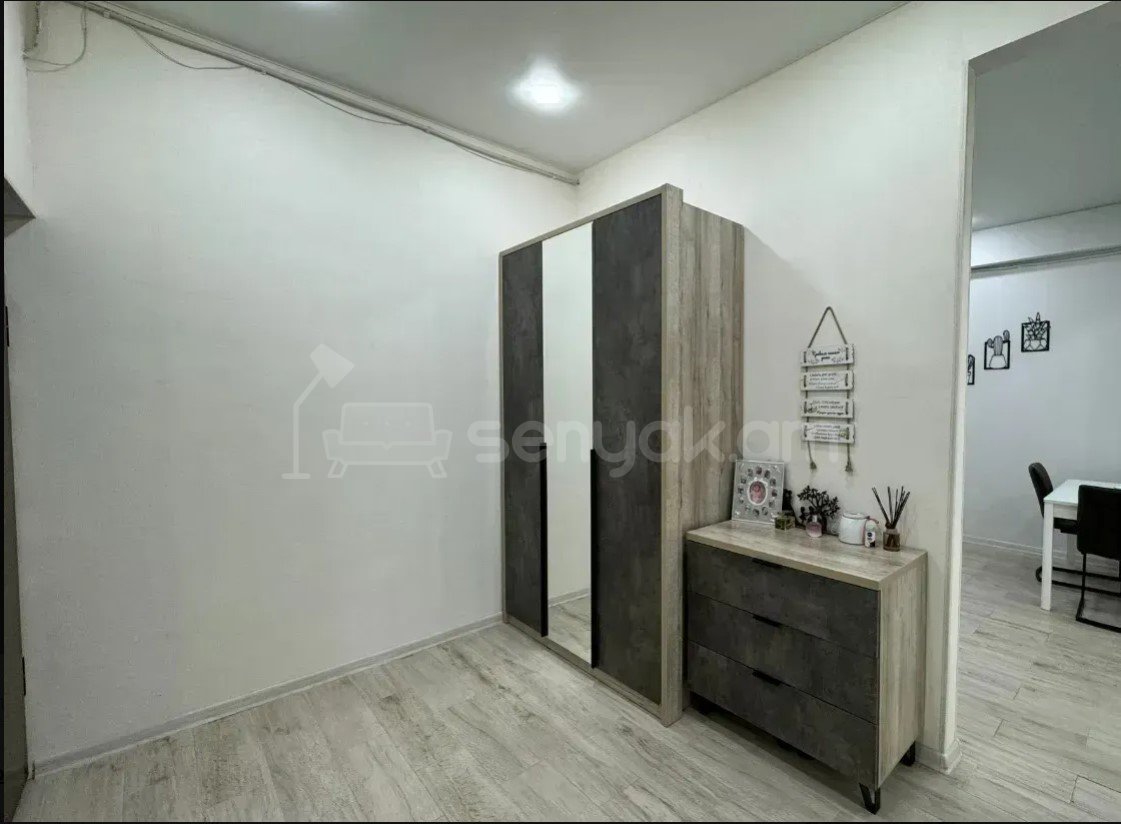 2 Սենյականոց Բնակարան Նորակառույցում, 75քմ, 11/18 հարկ, Դիզայներական Վերանորոգված, Կահավորված