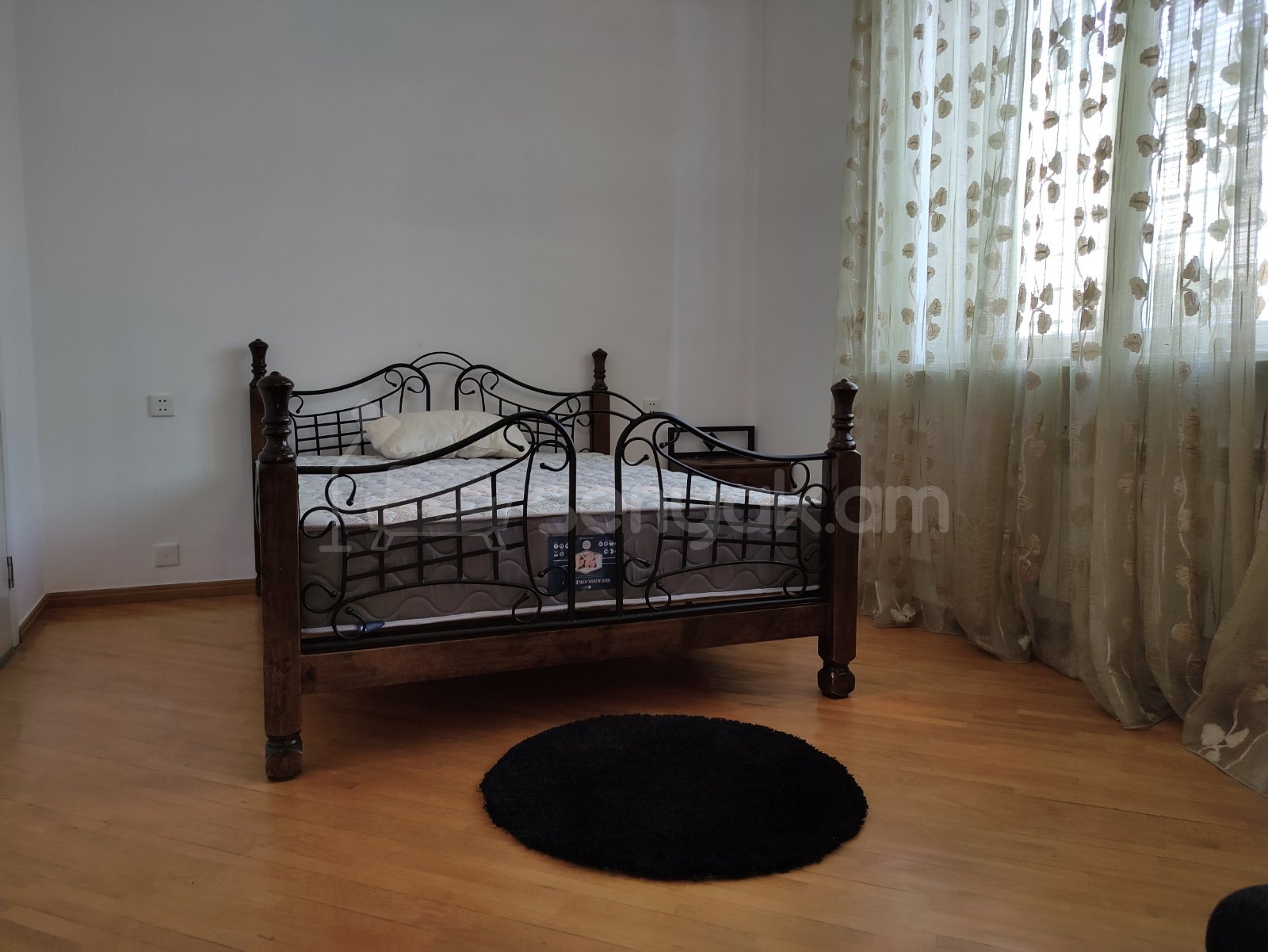 7 Սենյականոց Սեփական Տուն, 277քմ, Կապիտալ Վերանորոգված, Կահավորված, Ավտոտնակով