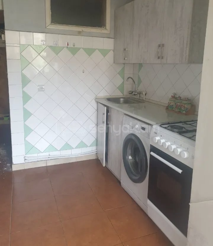 2 Սենյականոց Բնակարան Քարե Շենքում, 65քմ, 4/9 հարկ, Կապիտալ Վերանորոգված, Կահավորված