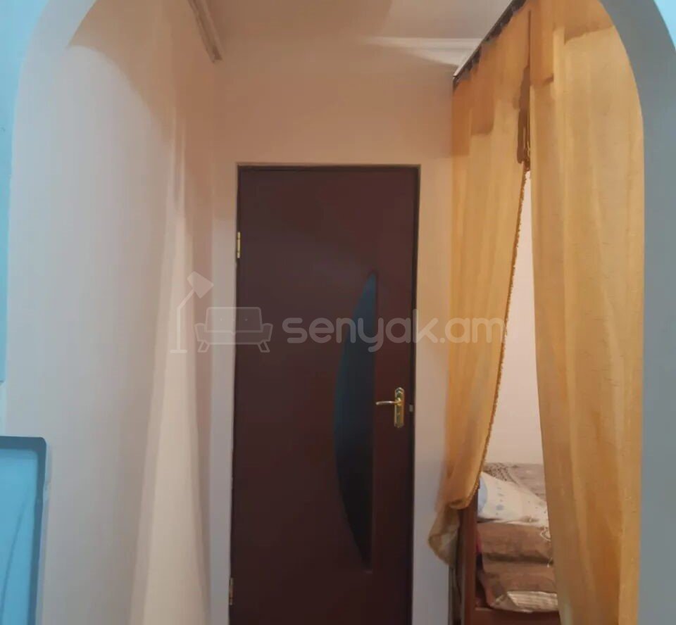 1 Սենյականոց Բնակարան, 31քմ, 4/4 հարկ, Նորմալ Վիճակում