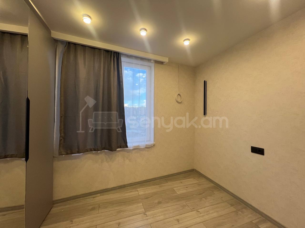 3 Սենյականոց Բնակարան Նորակառույցում, 90քմ, 12/12 հարկ, Դիզայներական Վերանորոգված
