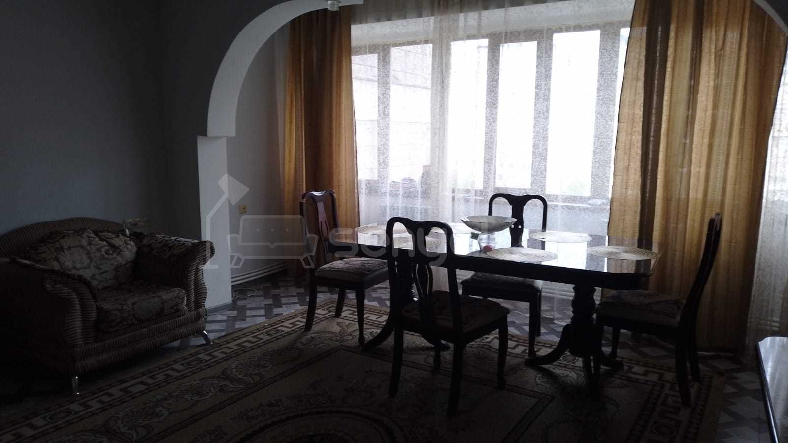 4 Սենյականոց Բնակարան, 91քմ, 6/9 հարկ, Նորմալ Վիճակում, Կահավորված, Արևկող