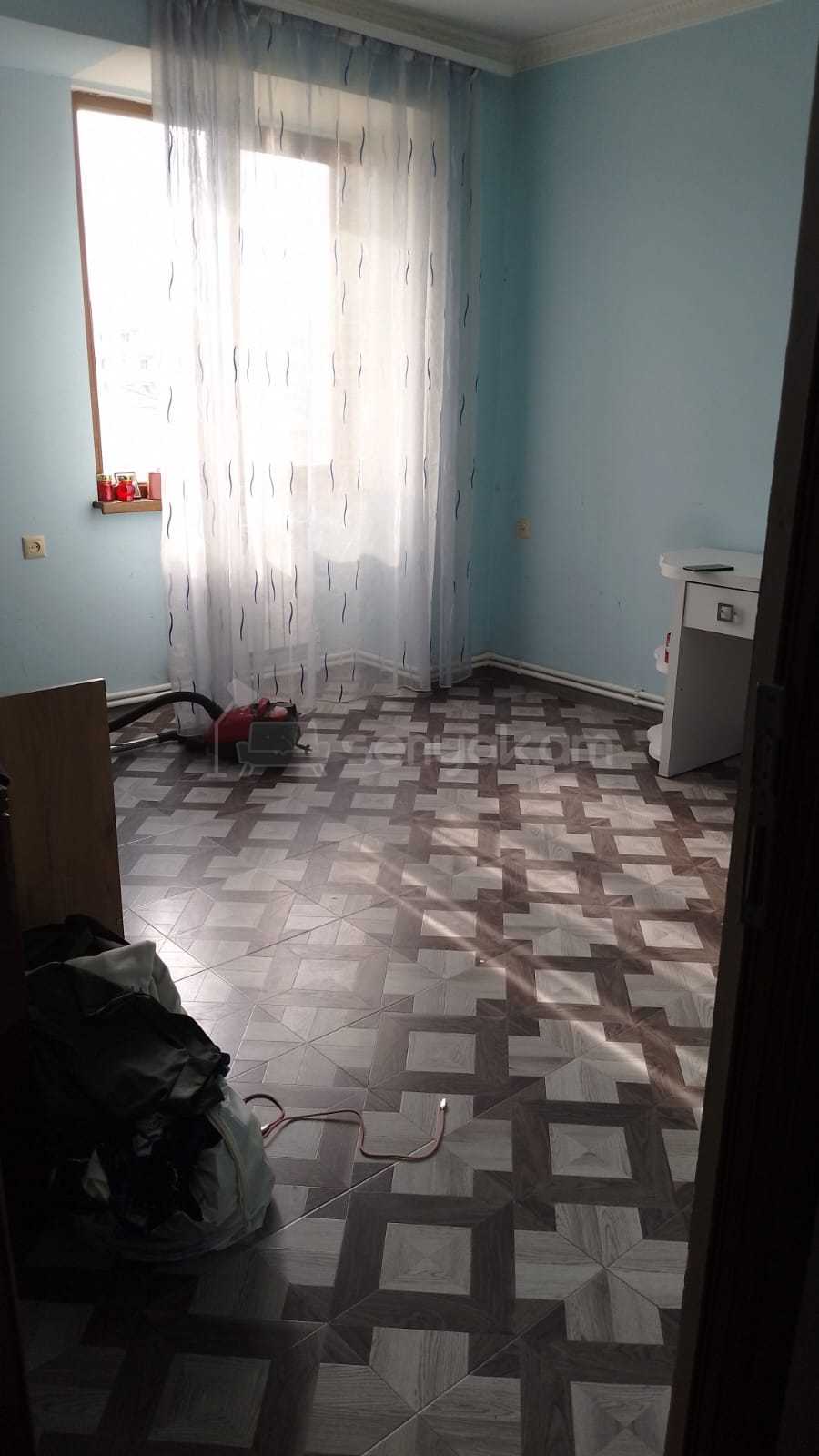 4 Սենյականոց Բնակարան, 91քմ, 6/9 հարկ, Նորմալ Վիճակում, Կահավորված, Արևկող