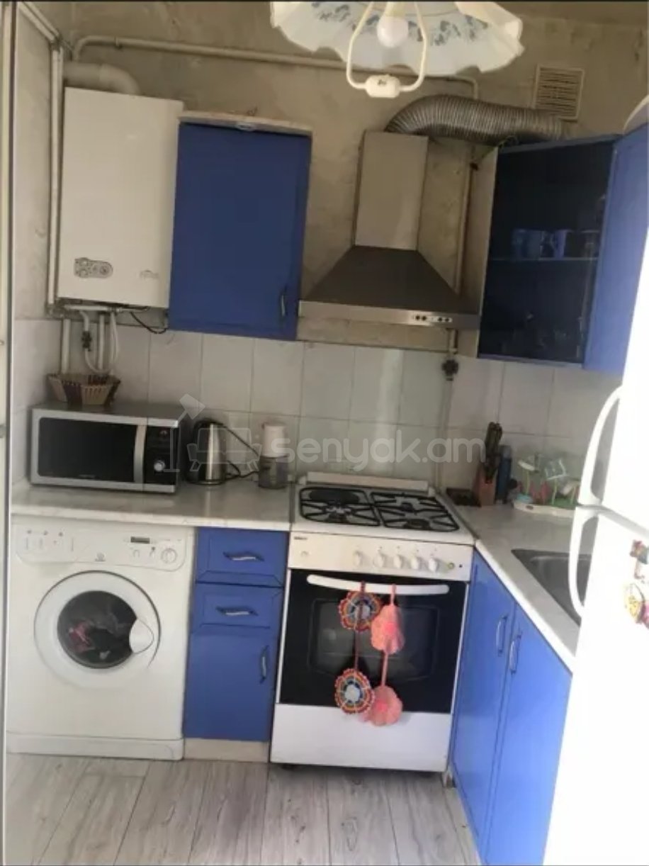 2 Սենյականոց Բնակարան Քարե Շենքում, 57քմ, 5/5 հարկ, Կապիտալ Վերանորոգված, Կահավորված, Արևկող