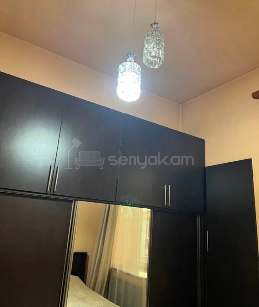 2 Սենյականոց Բնակարան Քարե Շենքում, 52քմ, 4/4 հարկ, Կապիտալ Վերանորոգված, Կահավորված