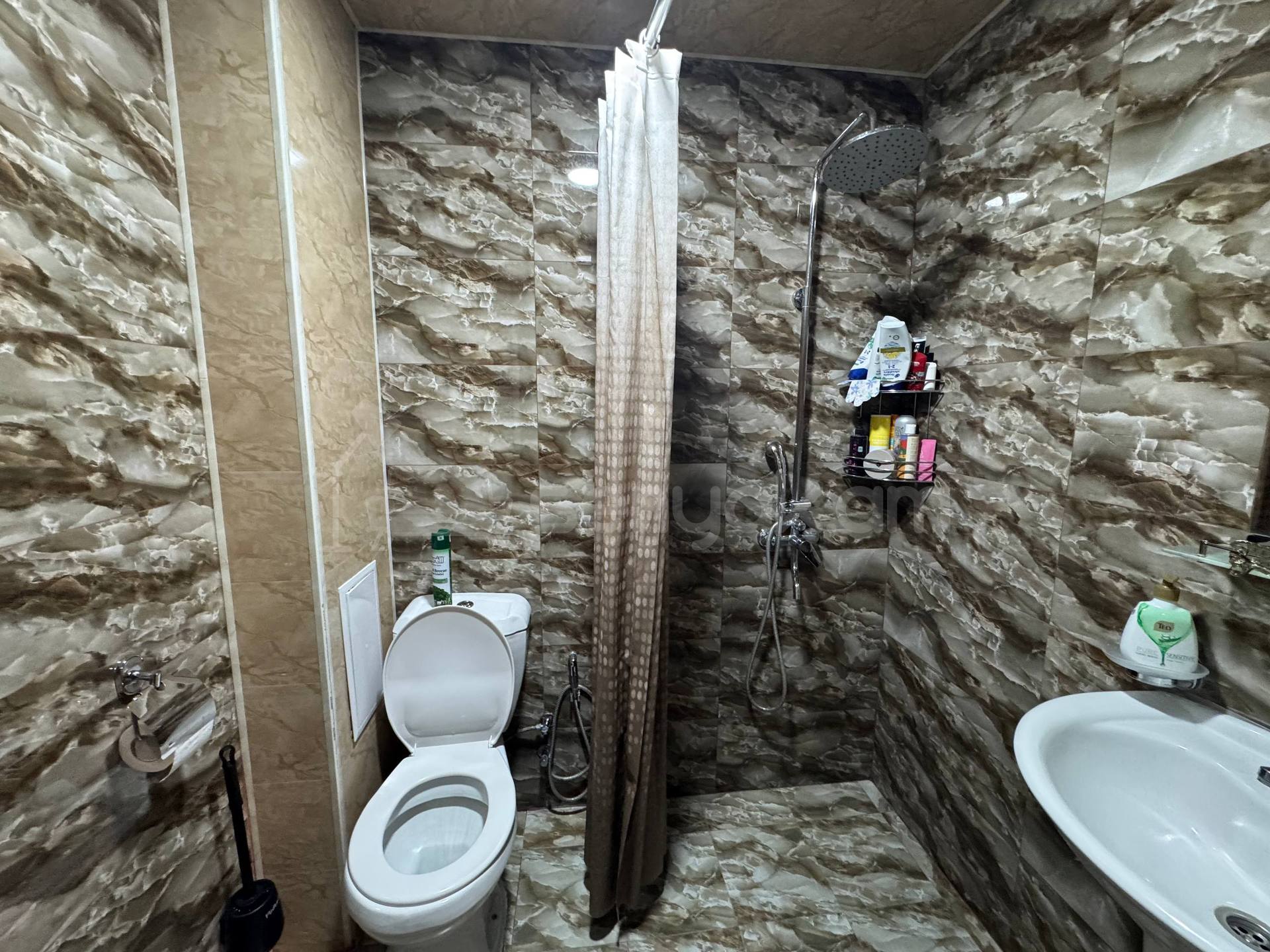 2 Սենյականոց Բնակարան Քարե Շենքում, 43քմ, 3/5 հարկ, Կապիտալ Վերանորոգված