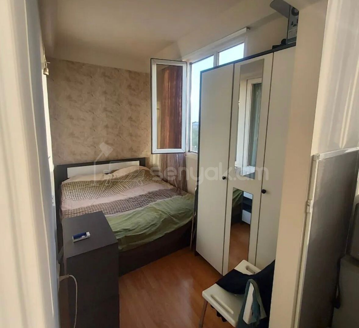 3 Սենյականոց Բնակարան Քարե Շենքում, 63քմ, 5/5 հարկ, Կոսմետիկ Վերանորոգված