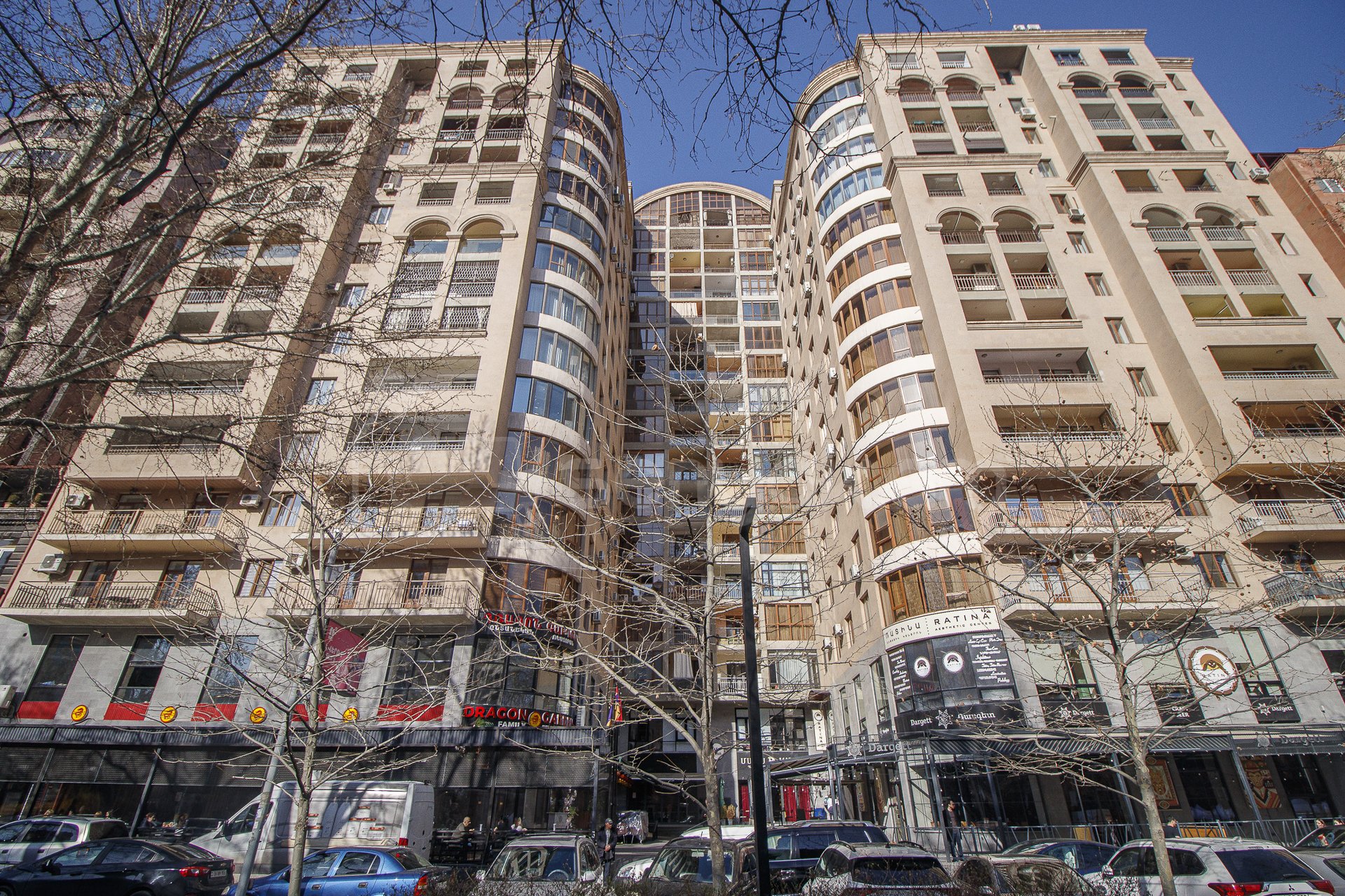 3 Սենյականոց Բնակարան Նորակառույցում, 103քմ, 5/15 հարկ, Կապիտալ Վերանորոգված