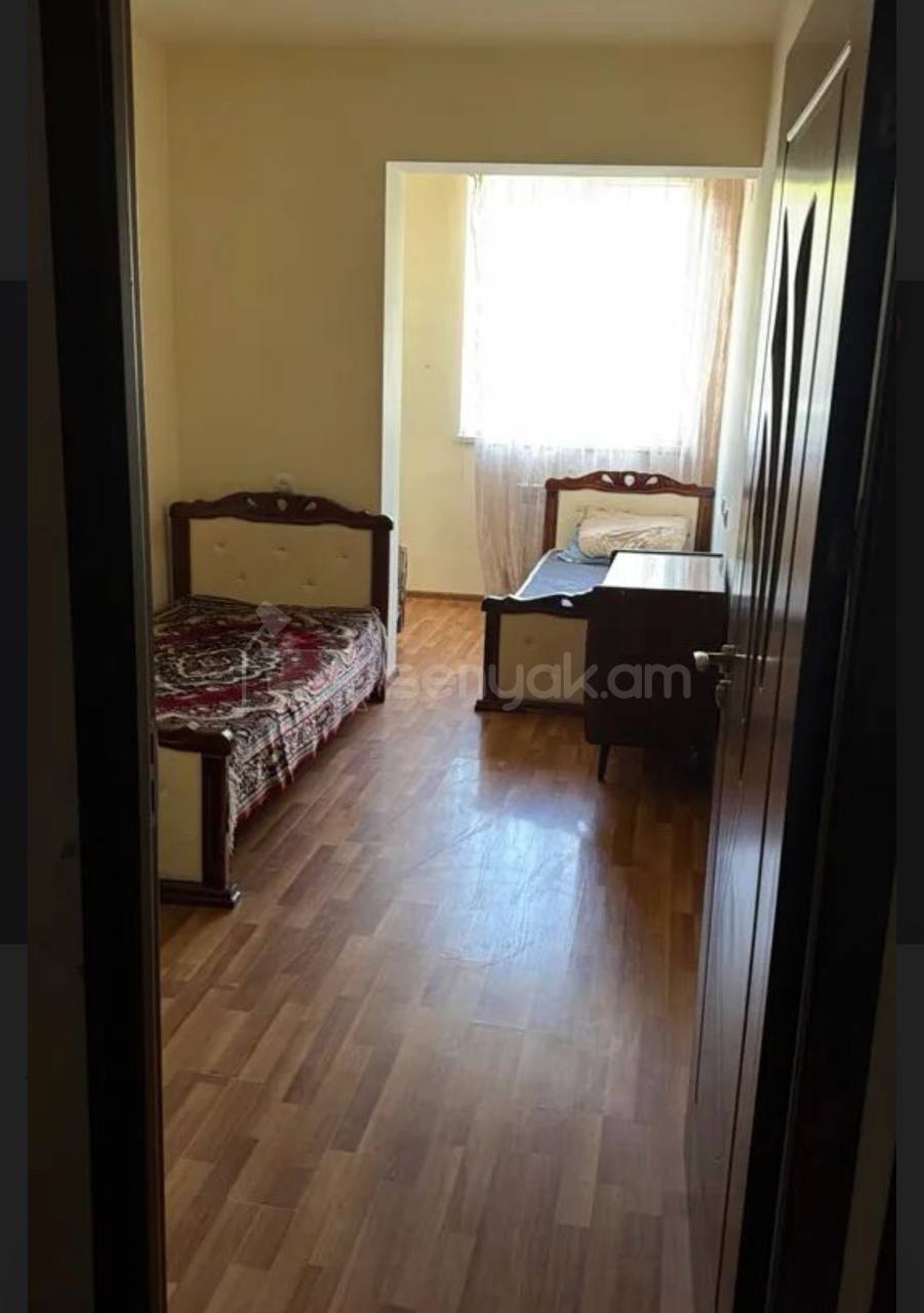 3 Սենյականոց Բնակարան, 80քմ, 2/9 հարկ, Կոսմետիկ Վերանորոգված, Կահավորված, Արևկող