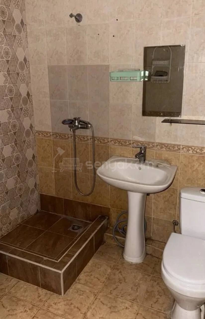 3 Սենյականոց Բնակարան, 80քմ, 2/9 հարկ, Կոսմետիկ Վերանորոգված, Կահավորված, Արևկող