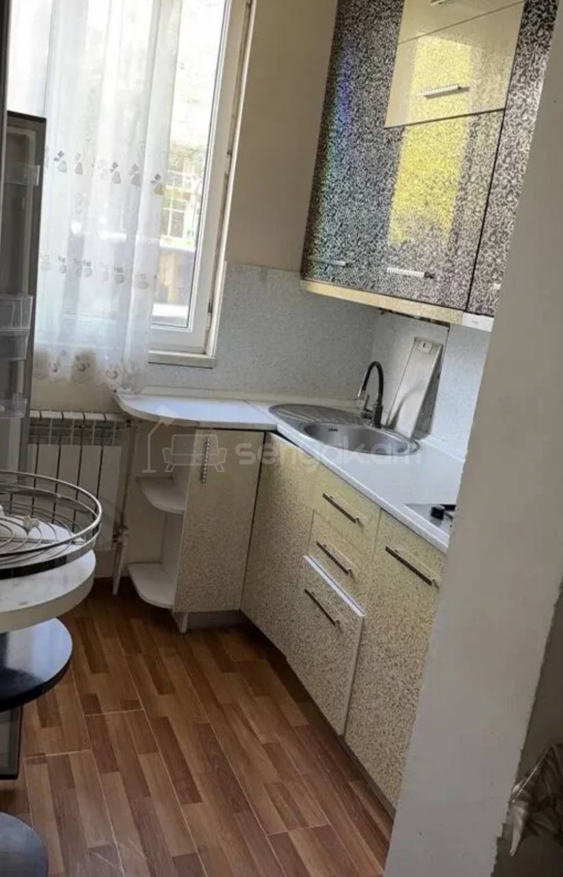 3 Սենյականոց Բնակարան, 80քմ, 2/9 հարկ, Կոսմետիկ Վերանորոգված, Կահավորված, Արևկող