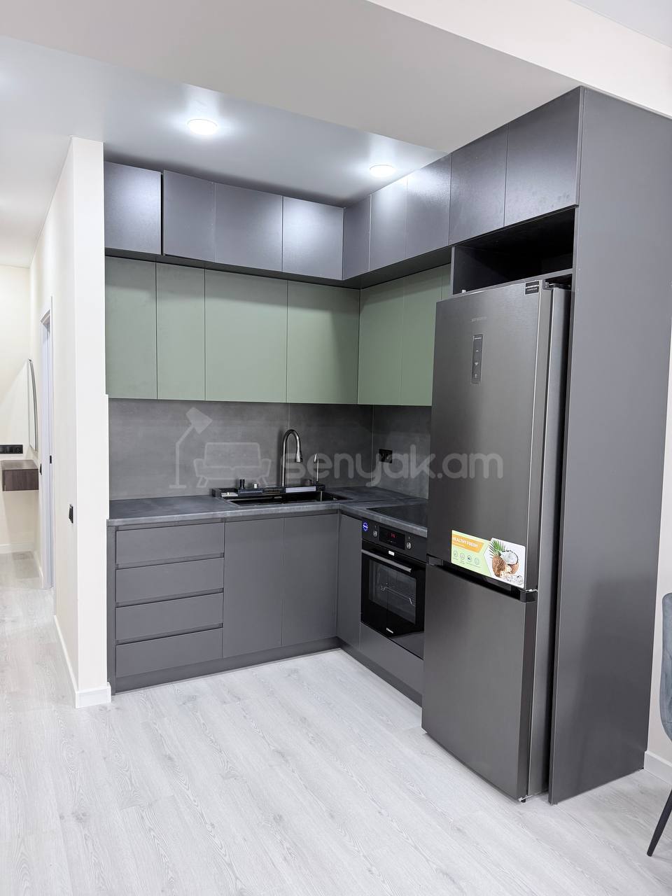 1 Սենյականոց Բնակարան Նորակառույցում, 45քմ, 8/18 հարկ, Դիզայներական Վերանորոգված, Կահավորված