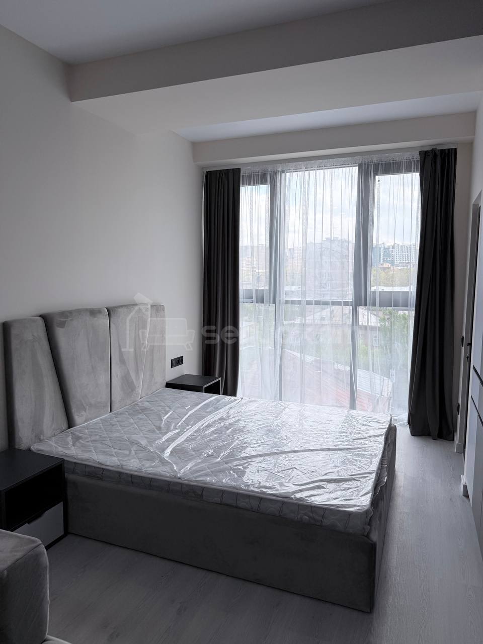 1 Սենյականոց Բնակարան Նորակառույցում, 45քմ, 8/18 հարկ, Դիզայներական Վերանորոգված, Կահավորված