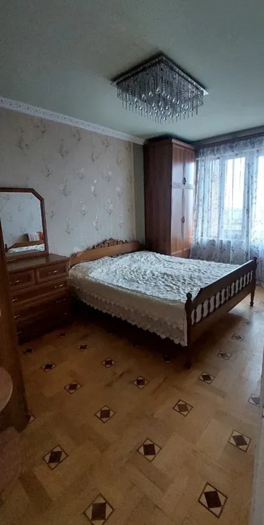 3 Սենյականոց Բնակարան Քարե Շենքում, 78քմ, 5/5 հարկ, Նորմալ Վիճակում