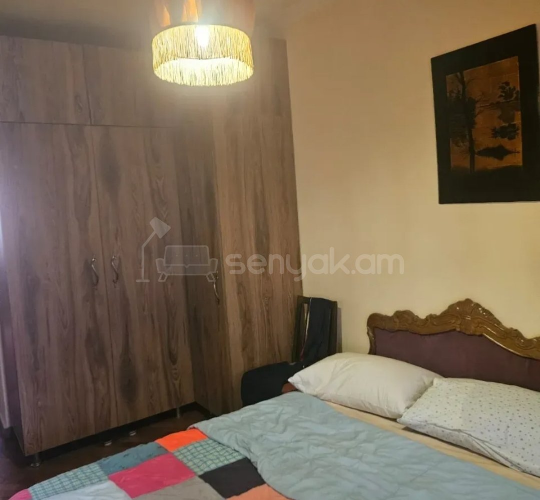2 Սենյականոց Բնակարան Քարե Շենքում, 59քմ, 5/5 հարկ, Նորմալ Վիճակում