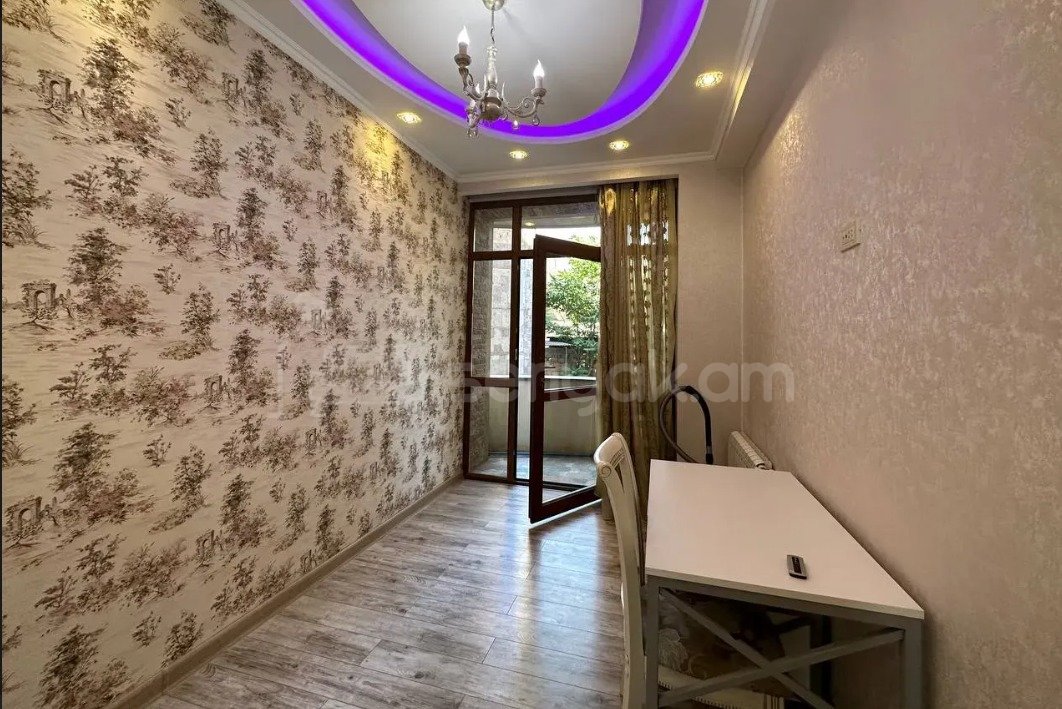 3 Սենյականոց Բնակարան Նորակառույցում, 97քմ, 2/9 հարկ, Դիզայներական Վերանորոգված, Կահավորված, Արևկող