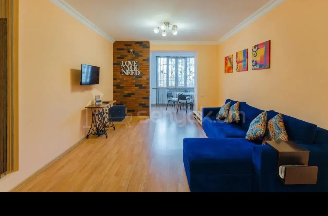 2 Սենյականոց Բնակարան Քարե Շենքում, 55քմ, 2/5 հարկ, Կապիտալ Վերանորոգված, Կահավորված