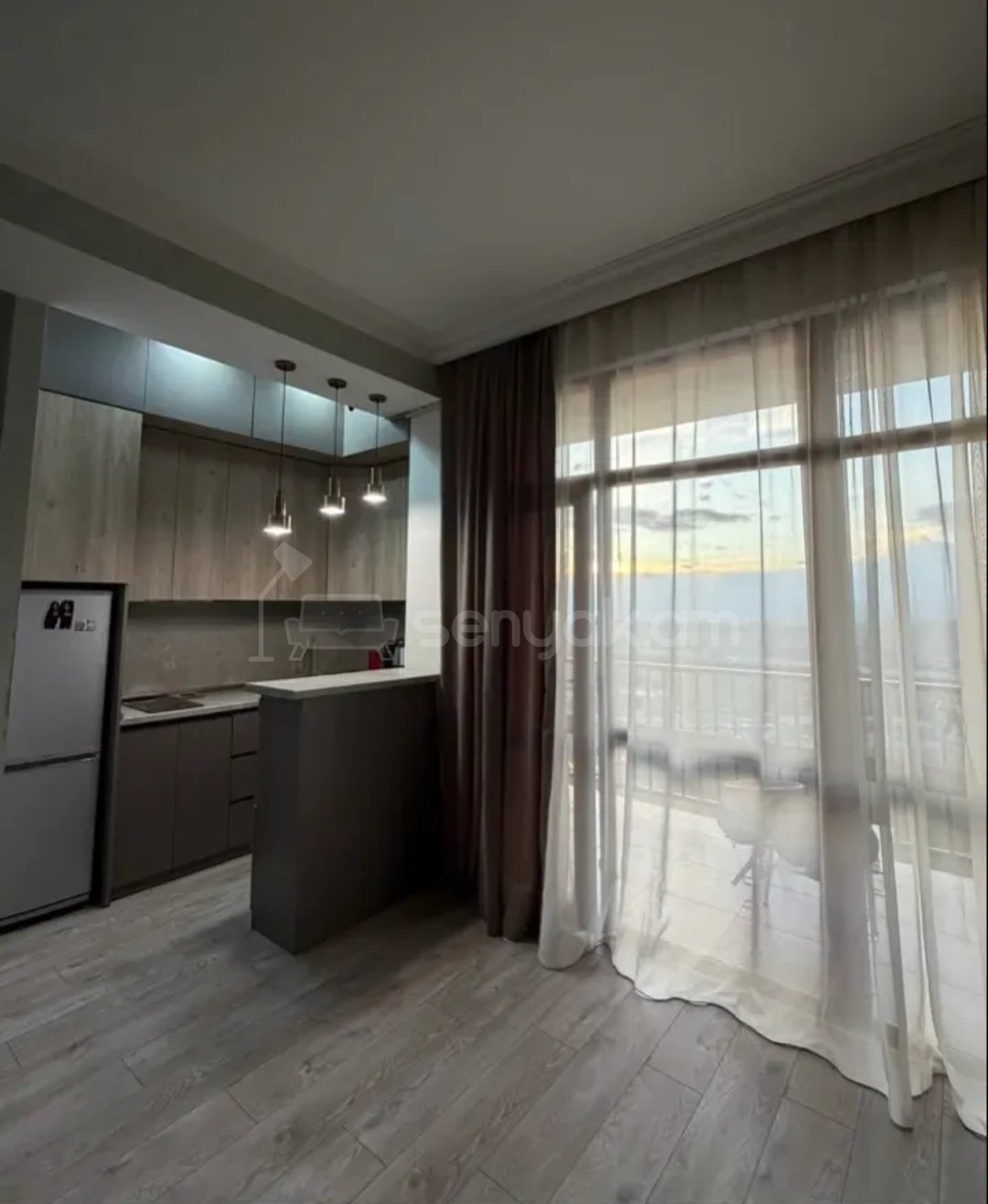 3 Սենյականոց Բնակարան Նորակառույցում, 90քմ, 9/11 հարկ, Կապիտալ Վերանորոգված, Կահավորված